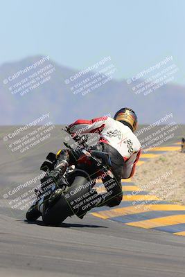 media/Apr-09-2023-SoCal Trackdays (Sun) [[333f347954]]/Turn 12 Backside (1pm)/